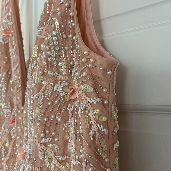 Mac Duggal EMBELLISHED V-NECK LONG GOWN - Picture 8 of 16